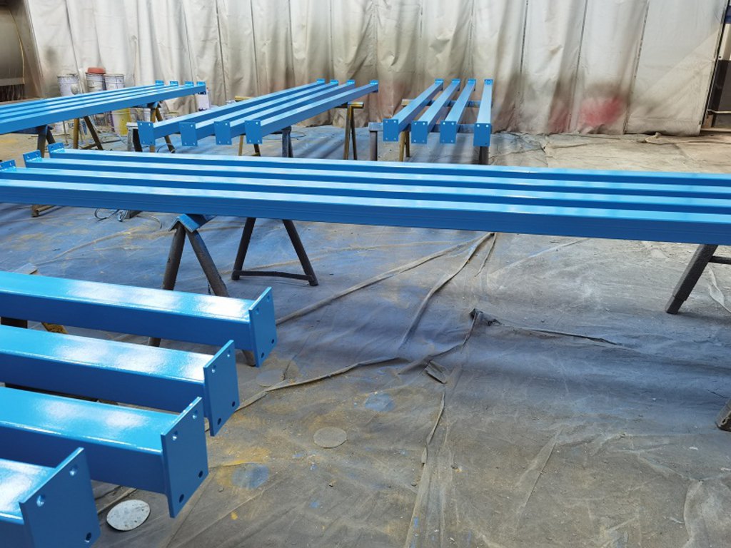 上海鋼結構除銹噴漆